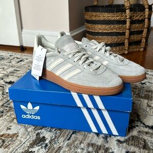 Adidas Handball Spezial size 6 NWT